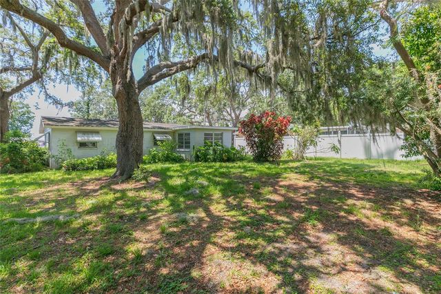 5810 BAKER ROAD, New Port Richey, FL 34653