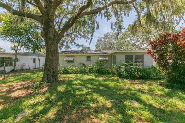 5810 BAKER ROAD, New Port Richey, FL 34653