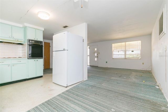 5810 BAKER ROAD, New Port Richey, FL 34653