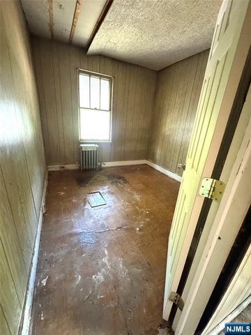 268 Washington Place, Englewood, NJ 07631