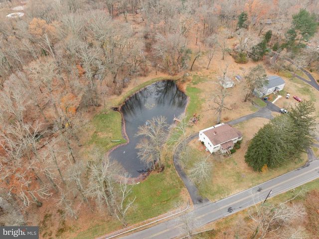 170 BIRMINGHAM RD, Pemberton, NJ 08068