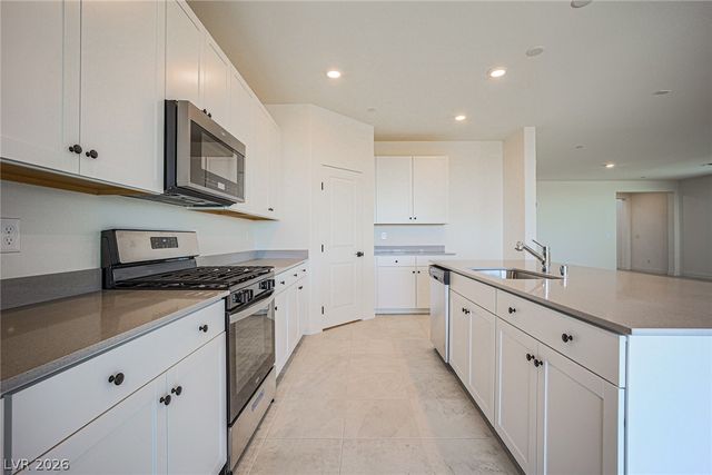 5644 Hill Spire Street, Las Vegas, NV 89166