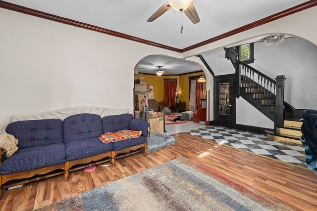 1004 13th Avenue, Moline, IL 61265