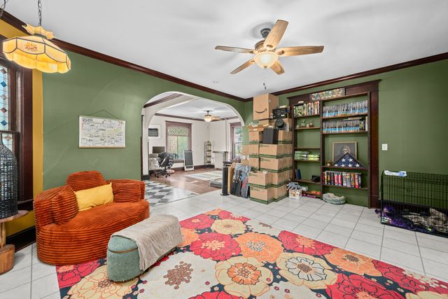 1004 13th Avenue, Moline, IL 61265