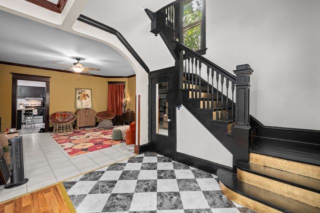1004 13th Avenue, Moline, IL 61265