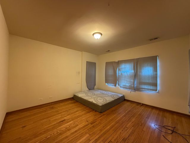 3000 W 61 Street 2, Chicago, IL 60629