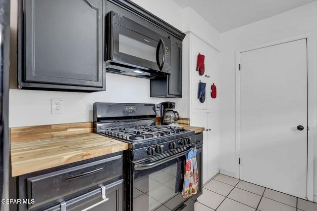 2716 ARCHIE Drive, El Paso, TX 79935