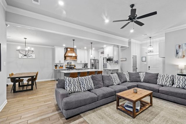 222 Heather Loop, Beebe, AR 72012