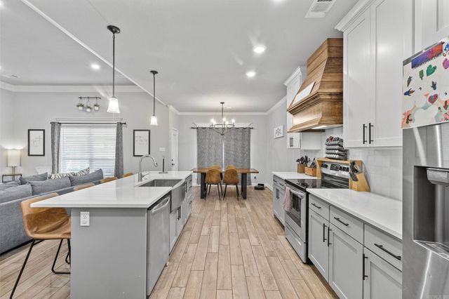 222 Heather Loop, Beebe, AR 72012