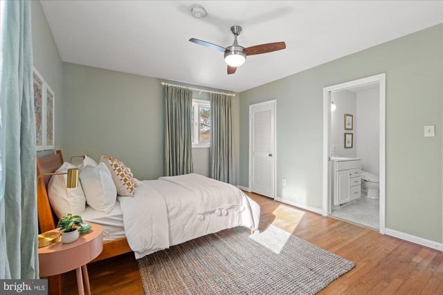 2904 FARM RD, Alexandria, VA 22302