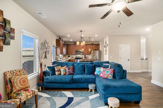 123 Huntsman Drive, Griffin, GA 30224