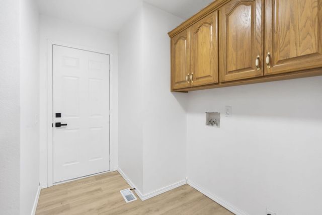 222 Cedar Ravine Drive, Seymour, MO 65746