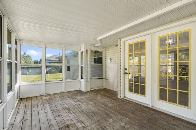 222 Cedar Ravine Drive, Seymour, MO 65746