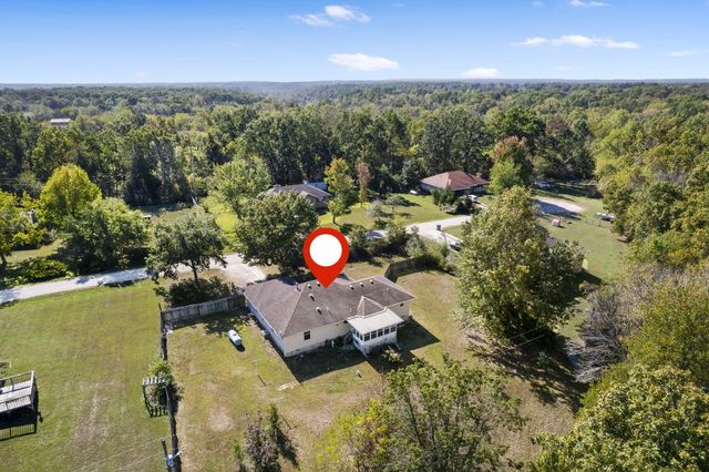 222 Cedar Ravine Drive, Seymour, MO 65746