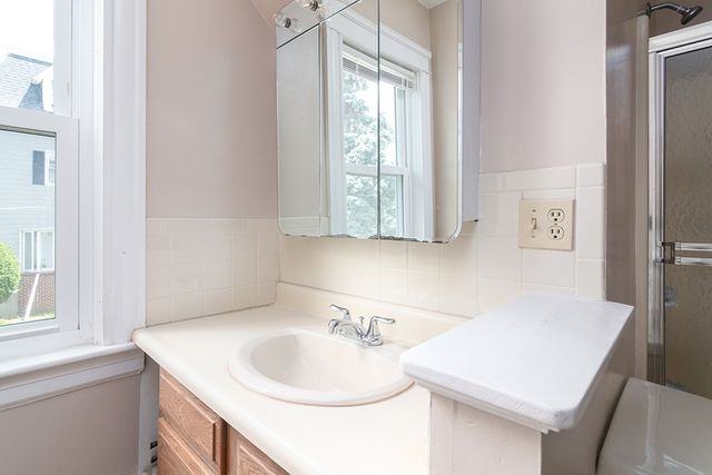 255 Farmington Avenue, Cranston, RI 02920