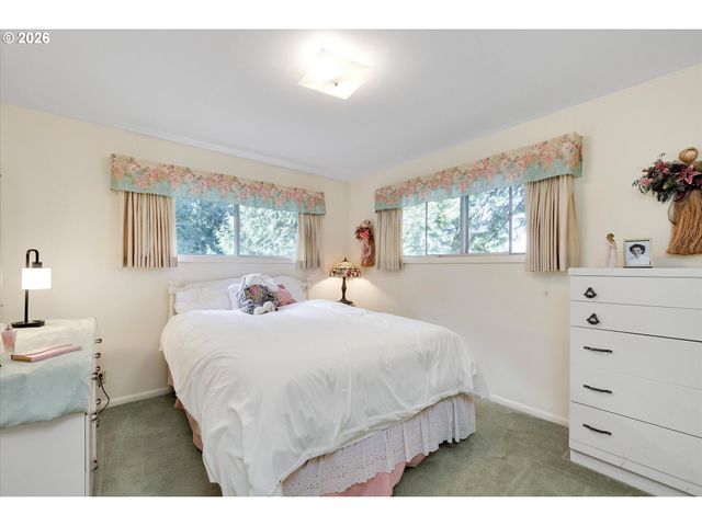 30125 Se CHASE Rd, Gresham, OR 97080