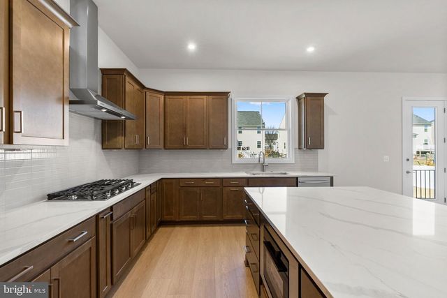 112 HEYFORD DR, Stephenson, VA 22656