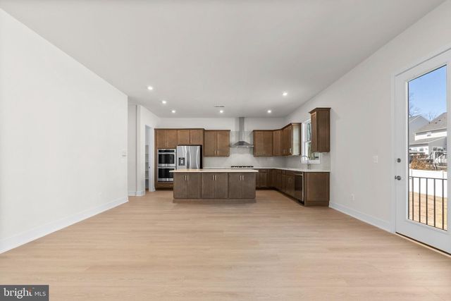 112 HEYFORD DR, Stephenson, VA 22656