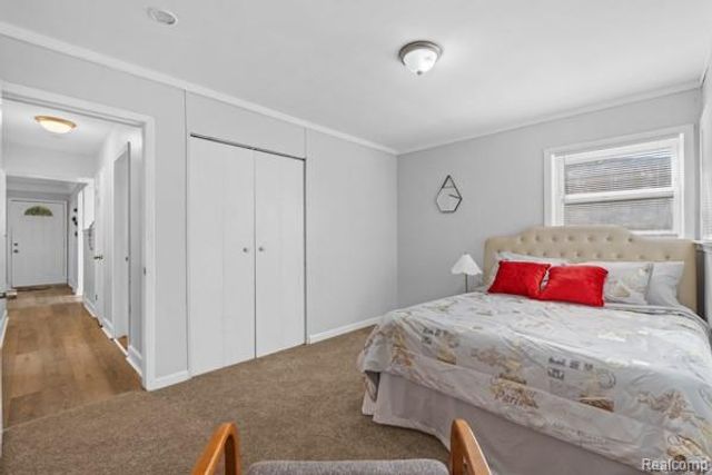 30030 Glenwood Street, Inkster, MI 48141