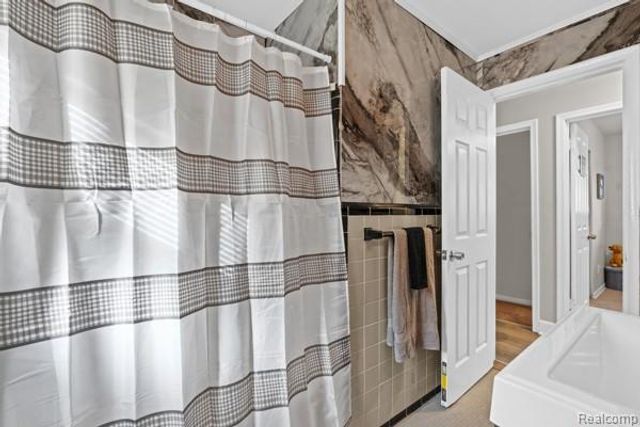 30030 Glenwood Street, Inkster, MI 48141