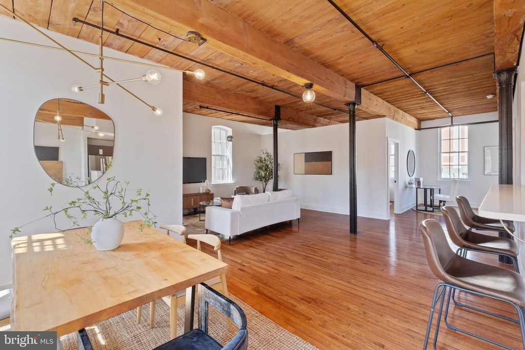 205-15 CUTHBERT ST #301, Philadelphia, PA 19106