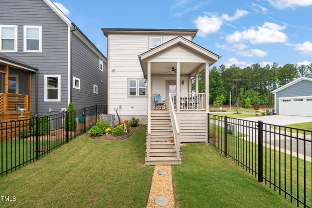 710 Vine Parkway, Pittsboro, NC 27312