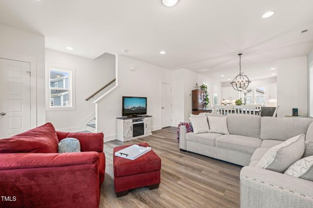 710 Vine Parkway, Pittsboro, NC 27312