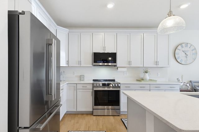 401 Emery Ln 106, Sudbury, MA 01776