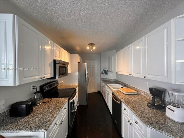 16711 Collins Ave 602, Sunny Isles Beach, FL 33160