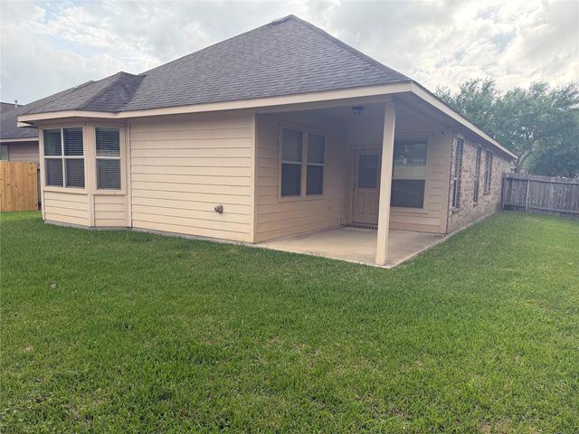 6714 Claire Brook Drive, Richmond, TX 77407