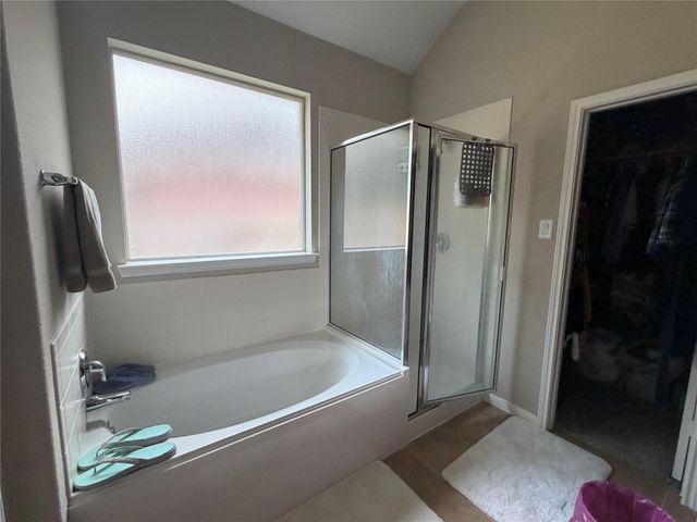 6714 Claire Brook Drive, Richmond, TX 77407