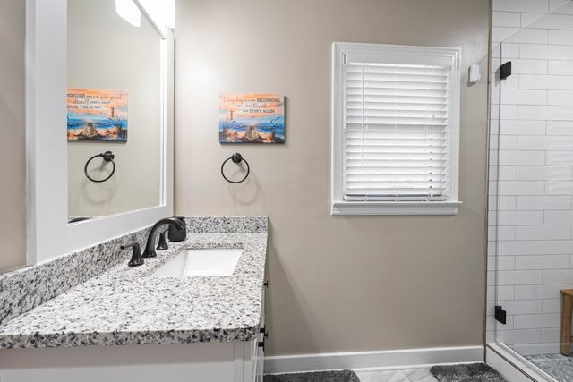 260 S FENWICK RD, Memphis, TN 38111