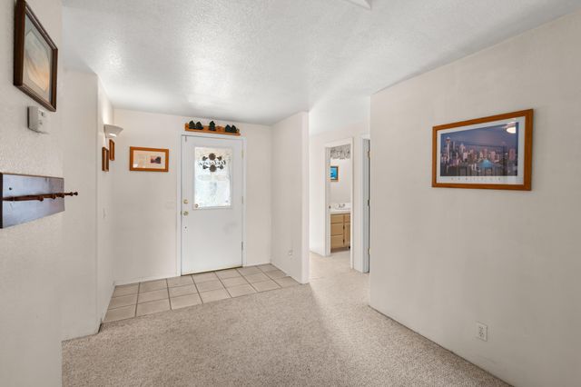 1025 Fairfield Avenue, Central Point, OR 97502