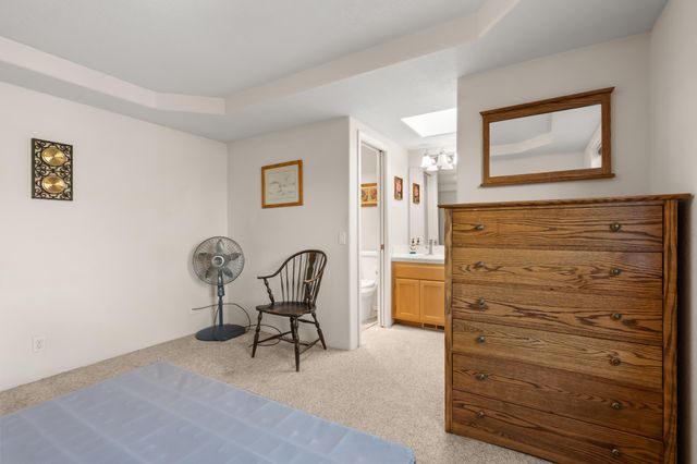 1025 Fairfield Avenue, Central Point, OR 97502