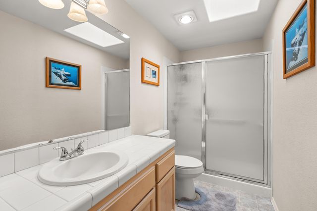 1025 Fairfield Avenue, Central Point, OR 97502