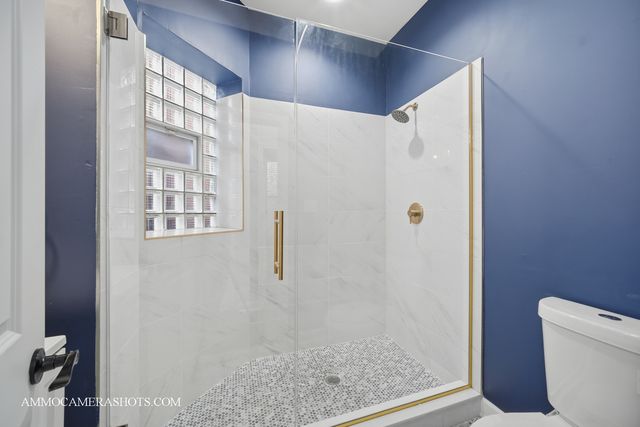 2914 W Polk Street, Chicago, IL 60612