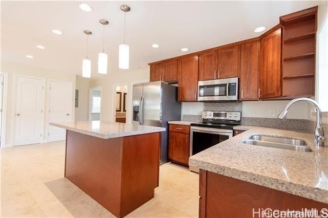 2137 Wilder Avenue, Honolulu, HI 96822