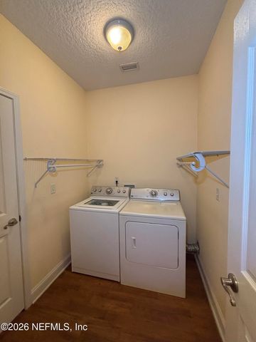 4555 TARRAGON Avenue, Middleburg, FL 32068
