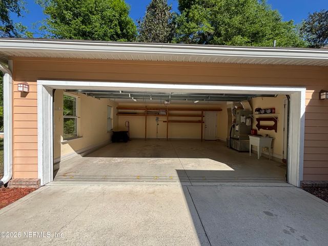 4555 TARRAGON Avenue, Middleburg, FL 32068