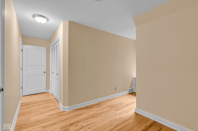 6047 Brokenhurst Road, Indianapolis, IN 46220