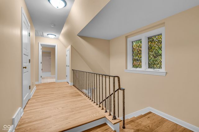 6047 Brokenhurst Road, Indianapolis, IN 46220