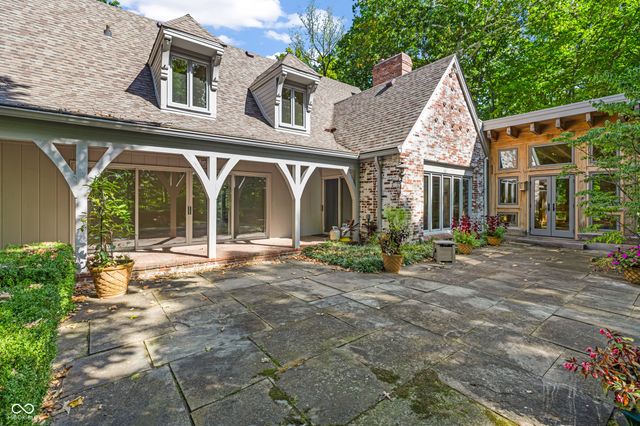 6047 Brokenhurst Road, Indianapolis, IN 46220