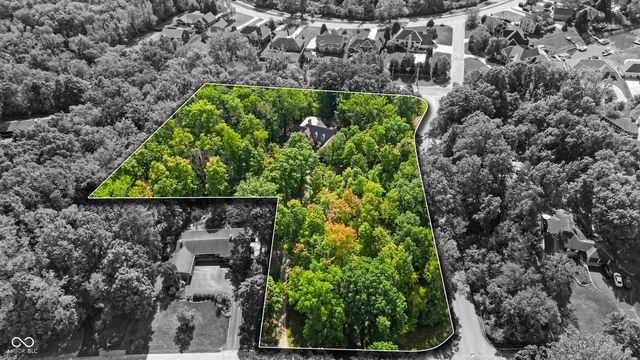 6047 Brokenhurst Road, Indianapolis, IN 46220