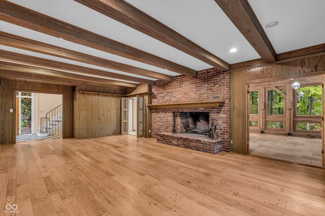 6047 Brokenhurst Road, Indianapolis, IN 46220