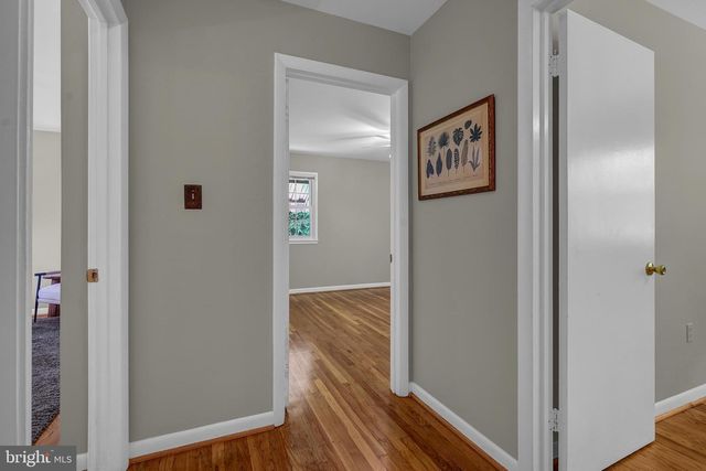 2504 STIRRUP LN, Alexandria, VA 22308