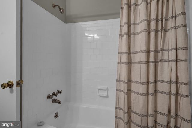 2504 STIRRUP LN, Alexandria, VA 22308