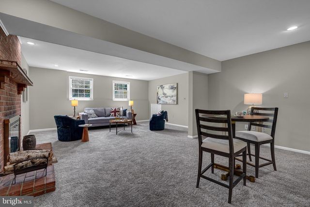 2504 STIRRUP LN, Alexandria, VA 22308