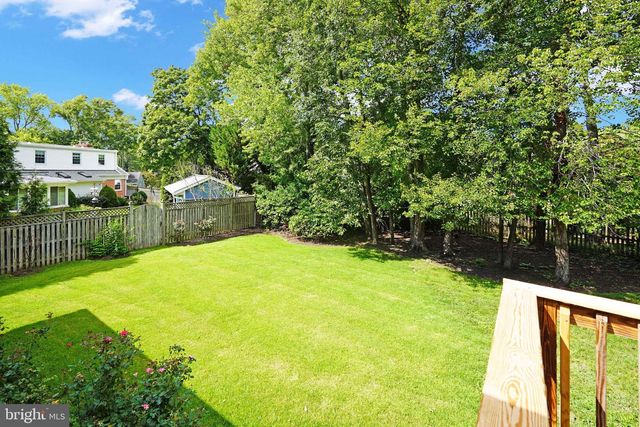 2504 STIRRUP LN, Alexandria, VA 22308