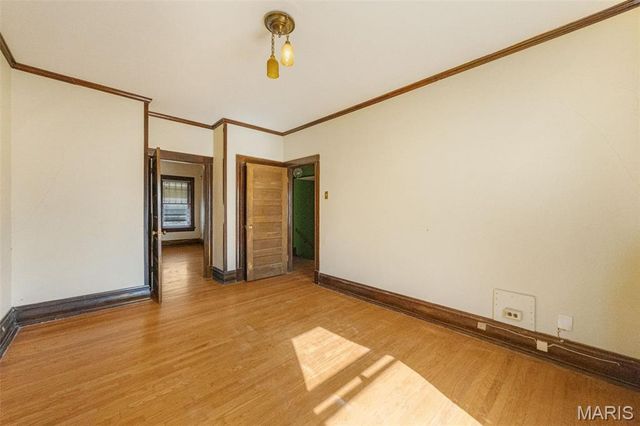 4272 Arsenal Street, St Louis, MO 63116