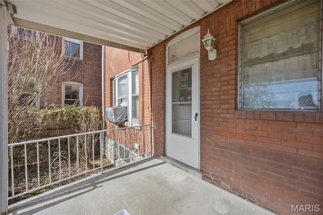 4272 Arsenal Street, St Louis, MO 63116